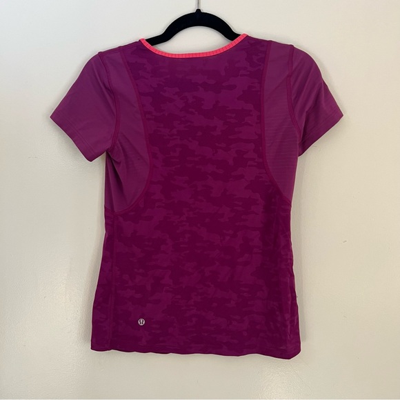🎁2 for $20 LULULEMON shirt - Picture 2 of 3